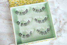 Load image into Gallery viewer, The Dainty